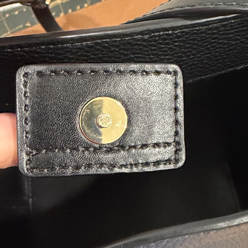 Michael Kors Bag - Picture 7 of 7